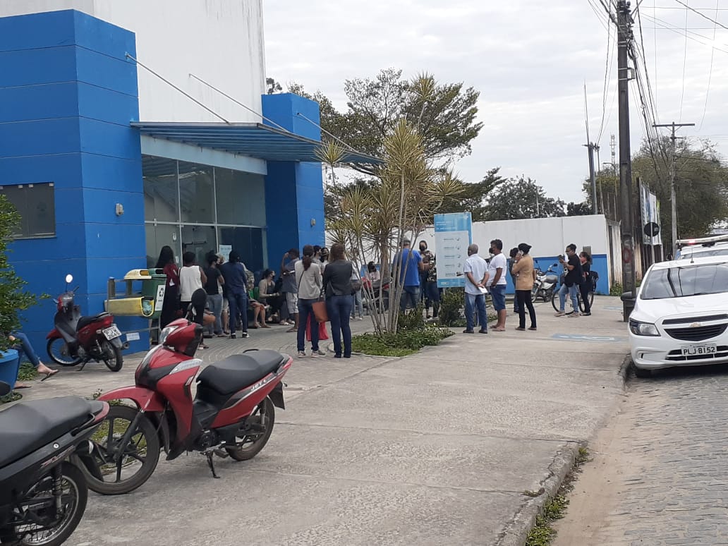 Moradores de Eunápolis compareceram às Unidades Básicas de Saúde para vacinar contra a gripe