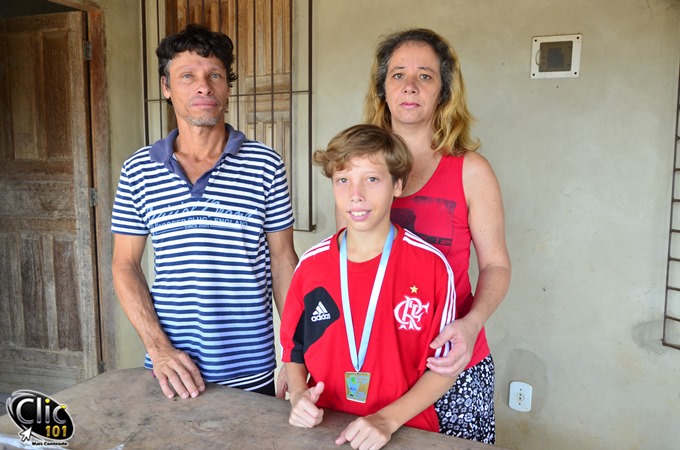Danilo e seus pais Manoel e Joelma