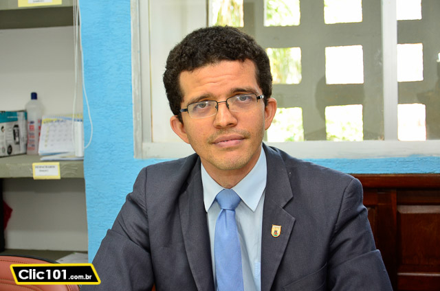 Dr. Euclides dos Santos Ribeiro Arruda - Juiz Titular de Itabela