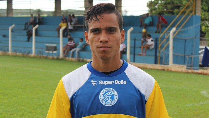 Wendell Lira é um dos destaques do Goianésia em 2015 (Foto: Fernando Vasconcelos / Globoesporte.com)