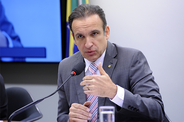 Deputado Hugo Leal (PSB/RJ)