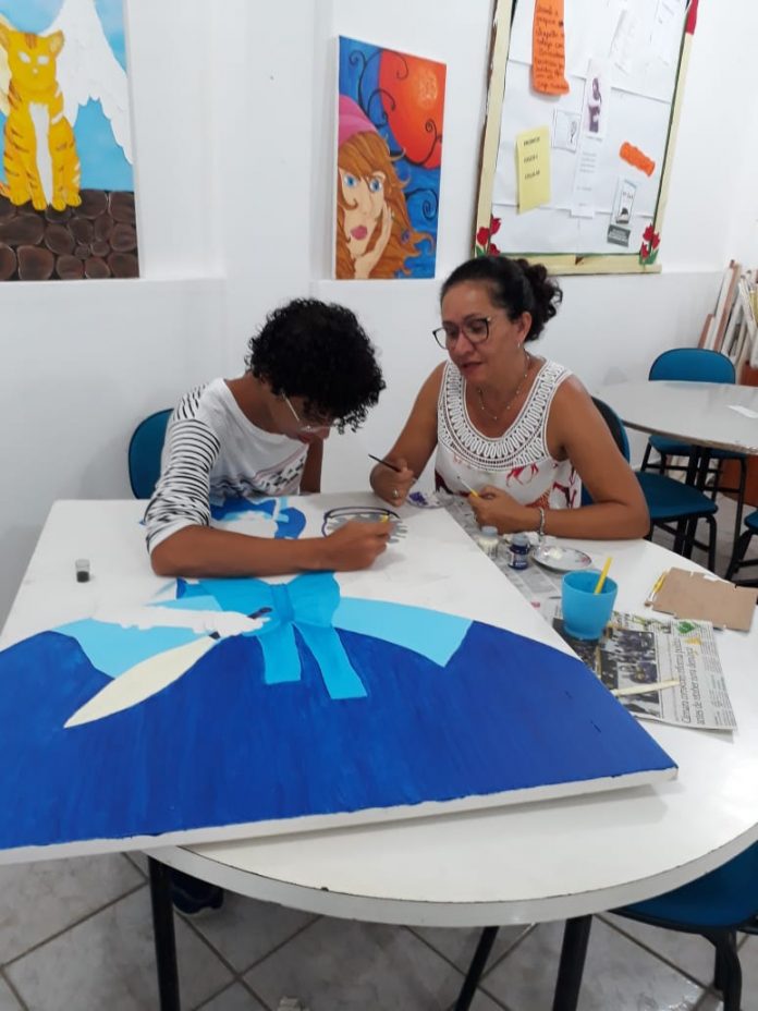 Oficina de artes da Escola Clériston Andrade – Foto: Divulgação