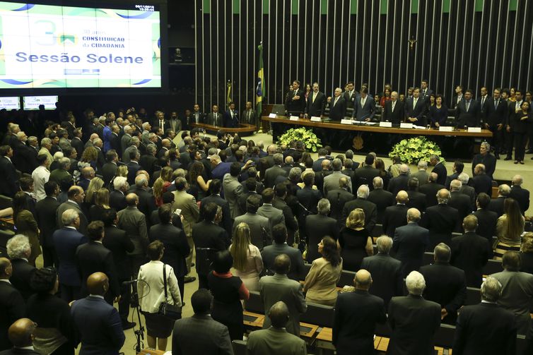 Sessão solene em comemoração aos 30 anos da Constituição Federal - Antonio Cruz/Agência Brasil