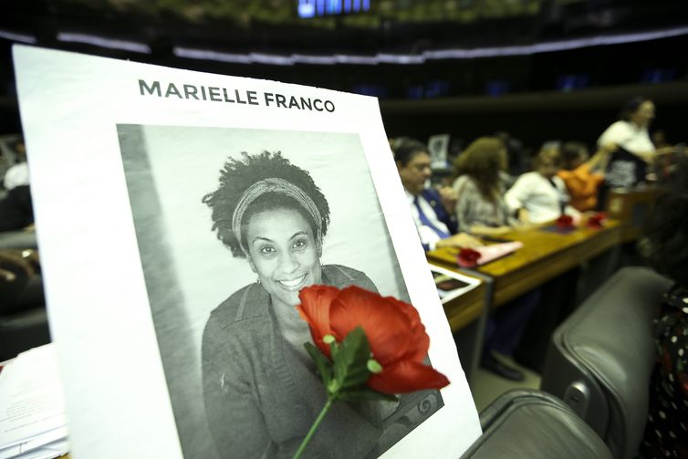 Câmara dos Deputados realiza sessão soleneem homenagem a vereadora Marielle Franco e ao motorista Anderson Gomes - Marcelo Camargo/Agência Brasil