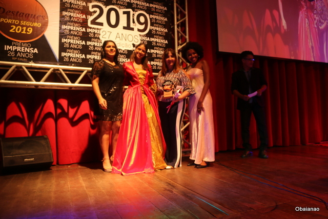 Premiadissíma fotógrafa Sheyla Araujo recebeu Troféu Imprensa como melhor estúdio e ''Melhor Bloco infantil '', Bloco Encantado