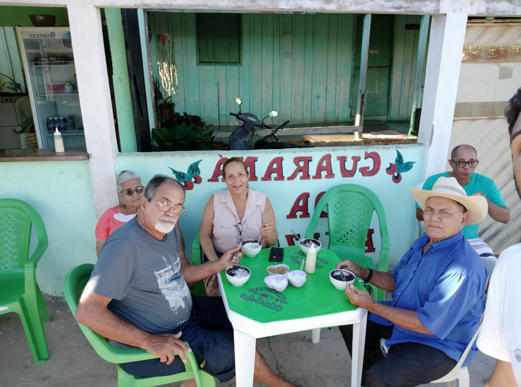 René Viana e esposa Jany com os anfitriões , 