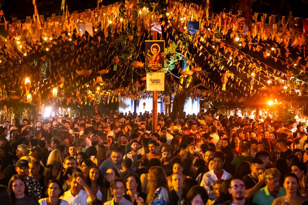 Paulo VP - Praça da Igreja recebeu 2 mil pessoas em quatro dias de festejos para São João