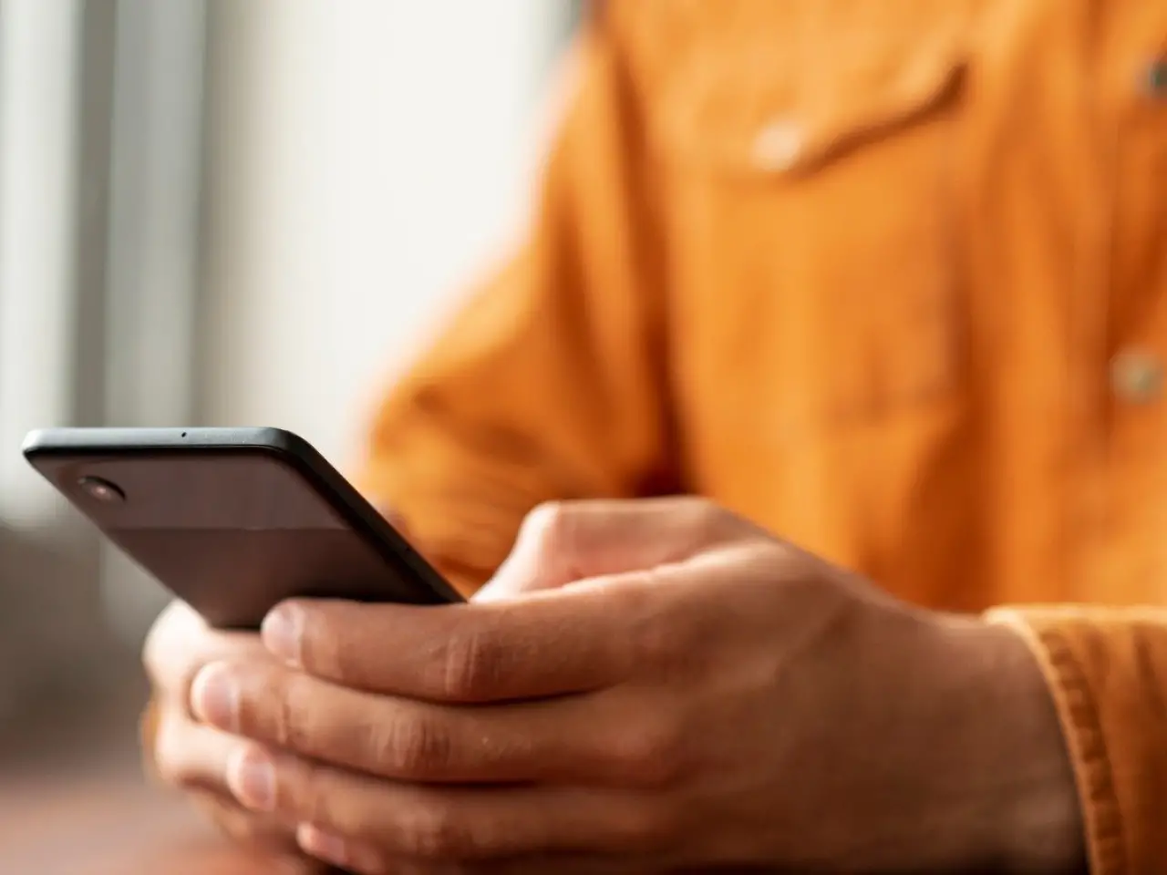 MEI deve controlar transa&ccedil;&otilde;es via Pix para evitar desenquadramento e problemas com a Receita Federal ao ultrapassar o limite de faturamento. - (cr&eacute;dito: Freepik)