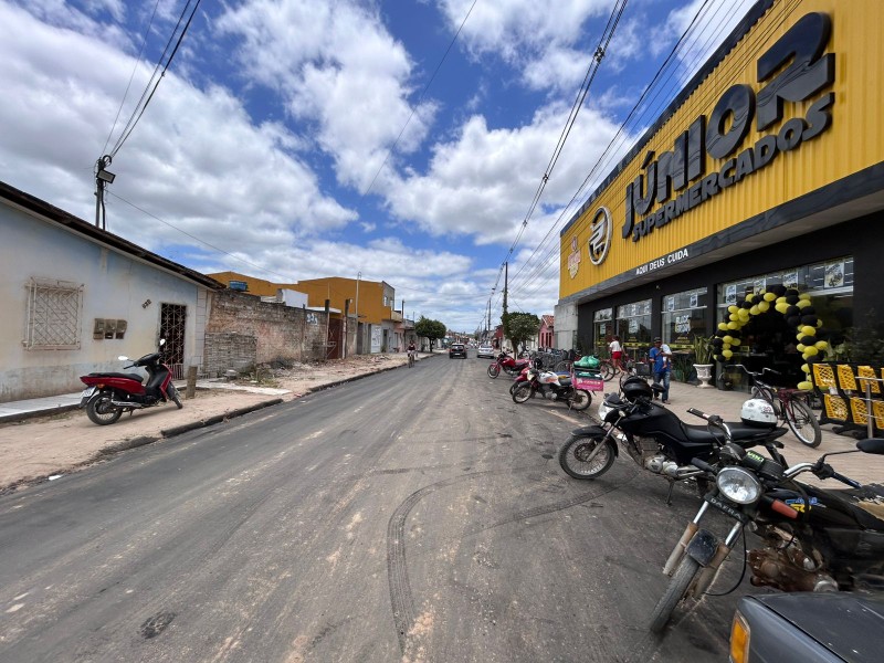 Rua José Belésio Filho,  concluida