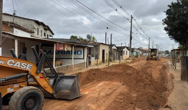 Obras de pavimentação avançam na Rua São José no Panorama em Itabela
