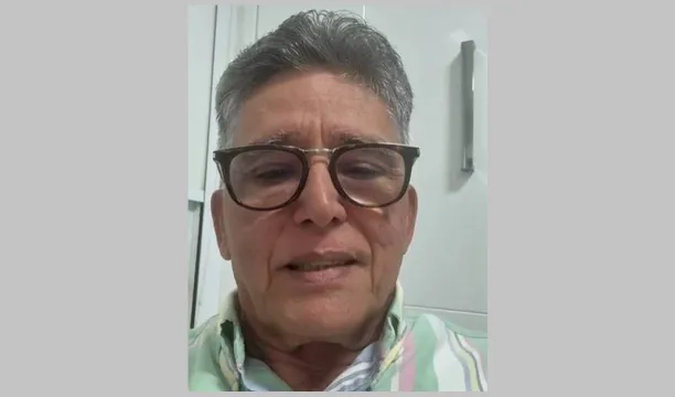 Prefeito Jânio Natal homenageia garis de Porto Seguro