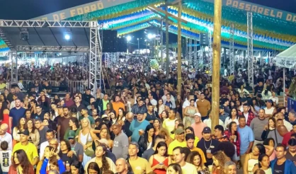Segunda noite do São João de Porto Seguro esquenta o público com muito forró raiz e clima de romance