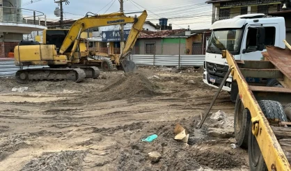 Prefeitura de Porto Seguro acelera obras de requalificação da Rua do Golfo e promove transformação urbana no Centro da cidade