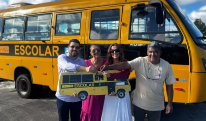 Itabela recebe novo ônibus escolar com investimento de aproximadamente R$ 500 mil