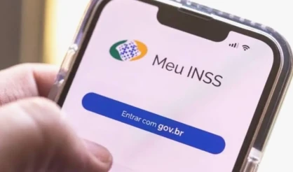 Justiça manda cancelar empréstimos consignados do INSS