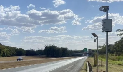 Radares que calculam velocidade média entram em teste em oito estados